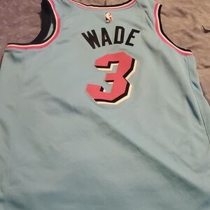 Dwayne Wade Miami Heat Nike Dri Fit Jersey....